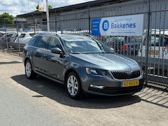 Skoda Octavia Combi - 1.0 TSI Greentech | Carplay | Trekhaak | Cruise | Navi