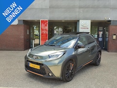 Toyota Aygo X - 1.0 VVT-i MT LIMITED CABRIO STOELVERW PARK-SENSOREN JBL-AUDIO CAMERA NAVI KEYLESS APPLE/AN