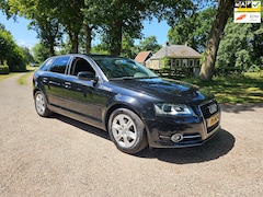 Audi A3 Sportback - 1.2 TFSI Attraction Advance