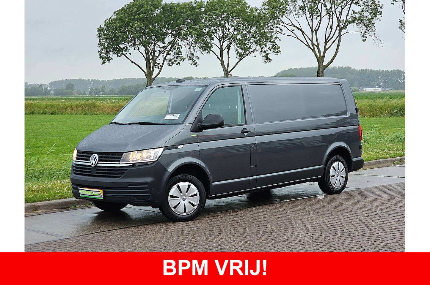Volkswagen Transporter - 2.0 TDI T6.1 L2H1 Euro6 Airco 3-Zits Camera 1e Eigenaar NAP Trekhaak! - AutoWereld.nl
