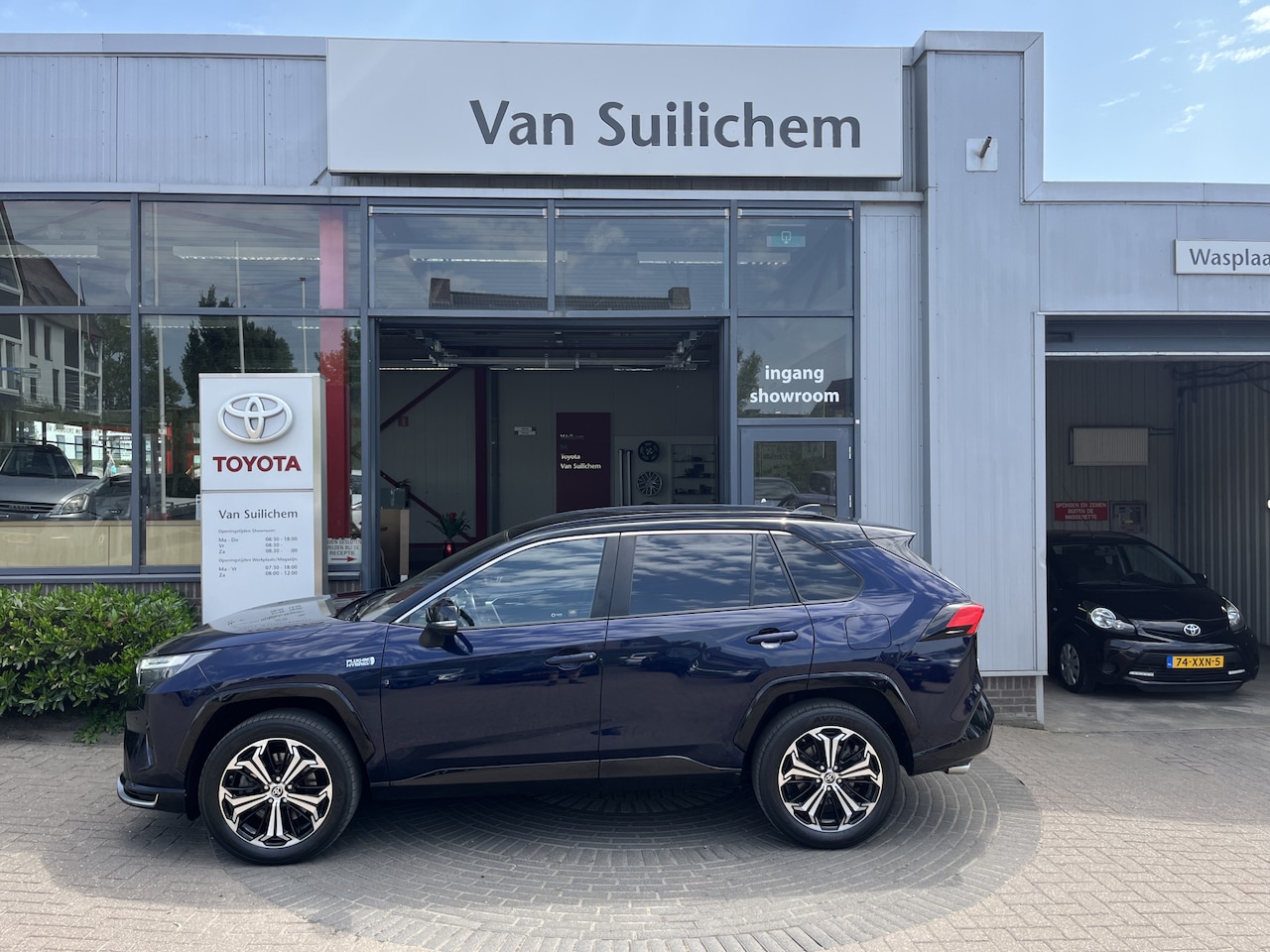 Toyota RAV4 - 2.5 Plug-in Hybrid AWD Bi-Tone Plus jbl - AutoWereld.nl