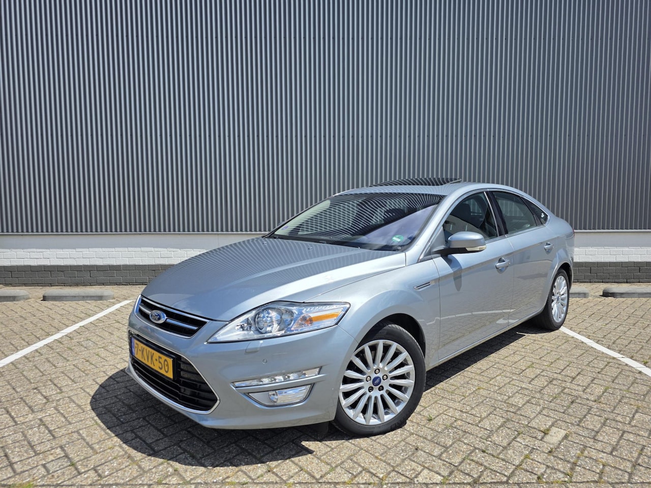 Ford Mondeo - 1.6 EcoBoost Platinum Airco Schuifdak Leder Navi - AutoWereld.nl