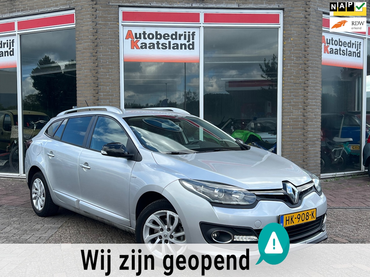 Renault Mégane Estate - 1.5 dCi Limited - Navi - Trekhaak - Clima - Cruise - 2015 - AutoWereld.nl