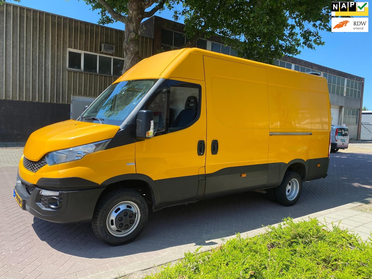 Iveco Daily - * 2017 * Euro6 * Dubbellucht * 180PK * Airco * 2 x Zijdeur * 18-3-2026 * Rijdt en Schakelt - AutoWereld.nl