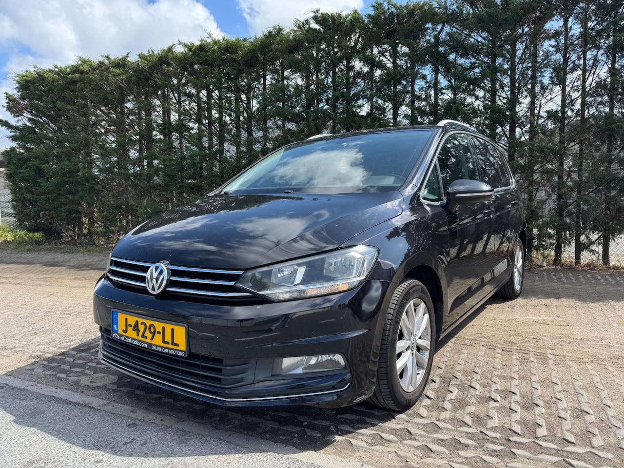Volkswagen Touran - 1.6 TDI SCR Highline 7p 1.6 TDI SCR Highline 7p - AutoWereld.nl