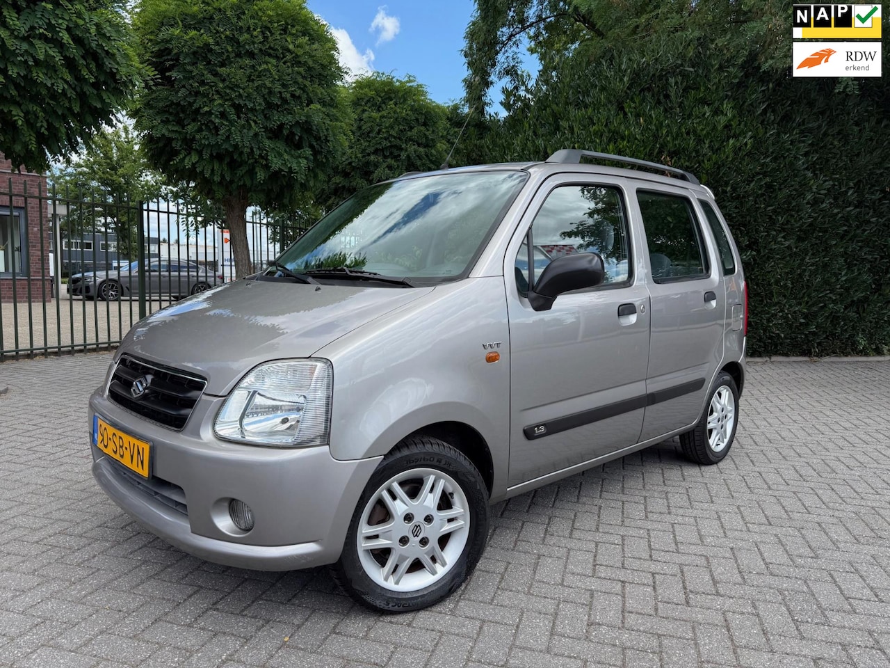 Suzuki Wagon R+ - 1.3 FreeStyle 1.3 FreeStyle, AUTOMAAT, Airco, LM-velgen 14", Trekhaak, 111.181 km (NAP) - AutoWereld.nl