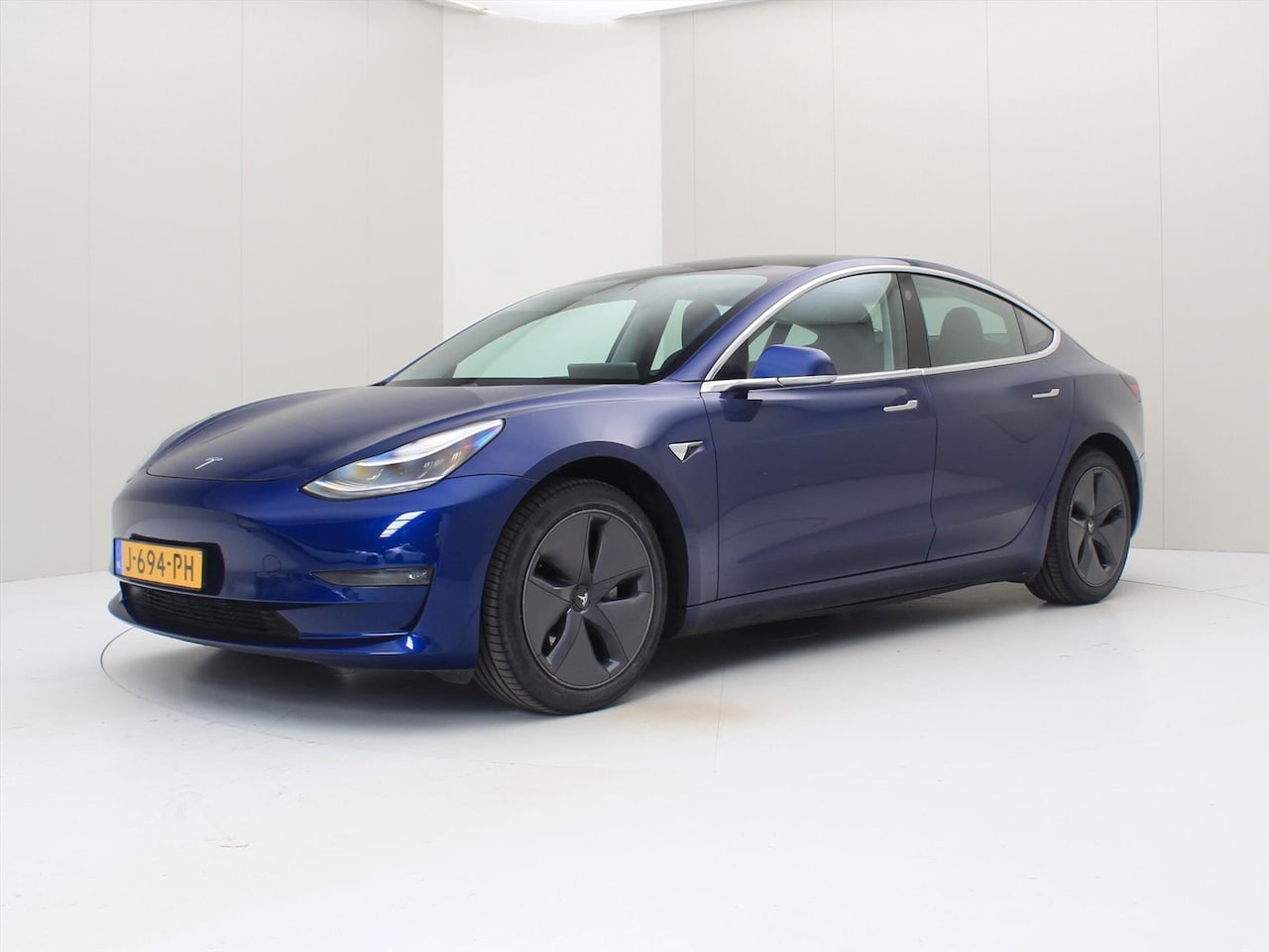 Tesla Model 3 - Long-Range AWD 351pk 75 kWh [ FSD+TREKHAAK+620KM WLTP+PREMIUM AUDIO ] - AutoWereld.nl