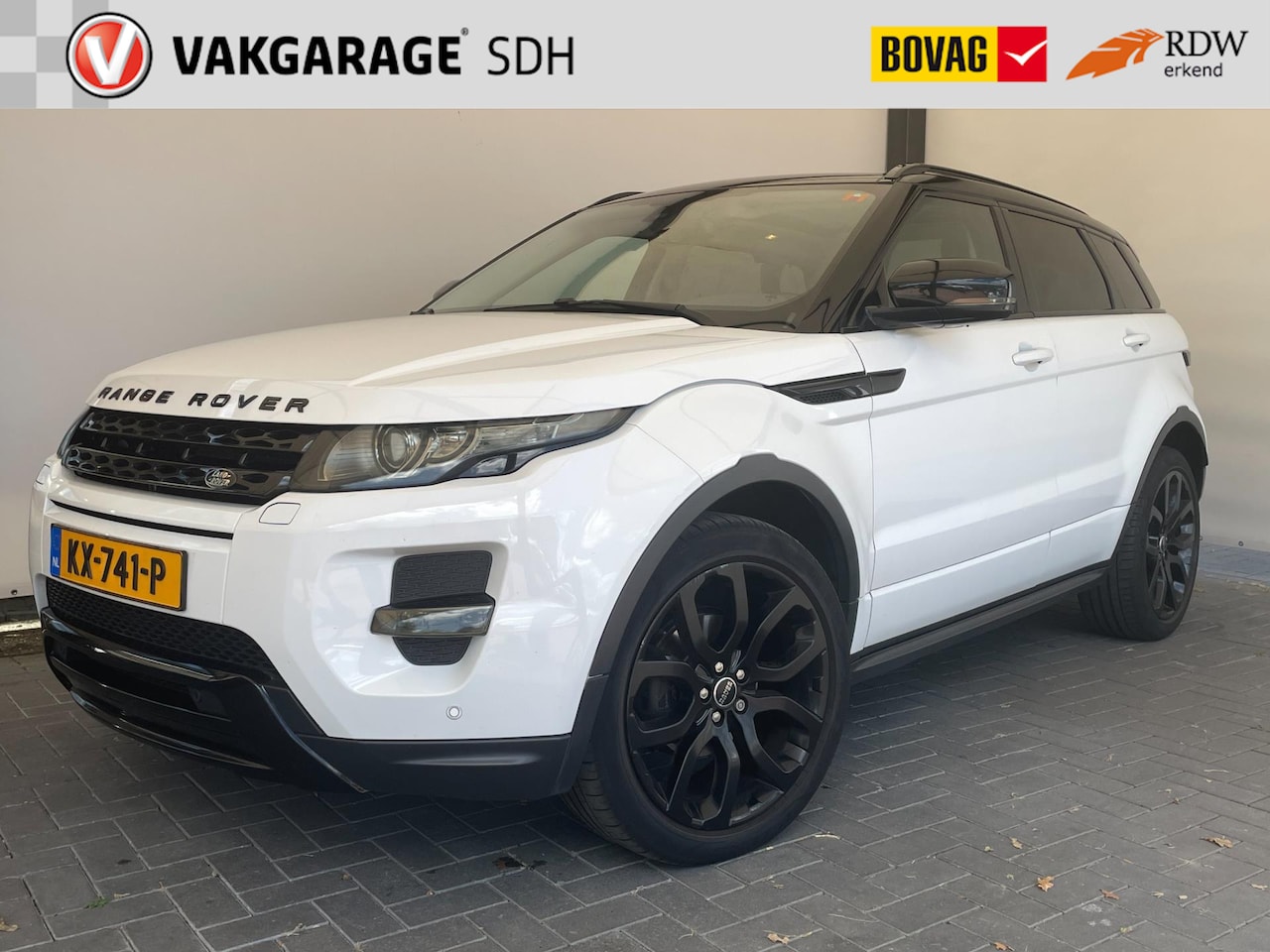 Land Rover Range Rover Evoque - 2.0 Si 4WD Prestige|Stoelverwarming|Stuurverwarming|Panoramadak|Memory seats|Automaat|Leer - AutoWereld.nl
