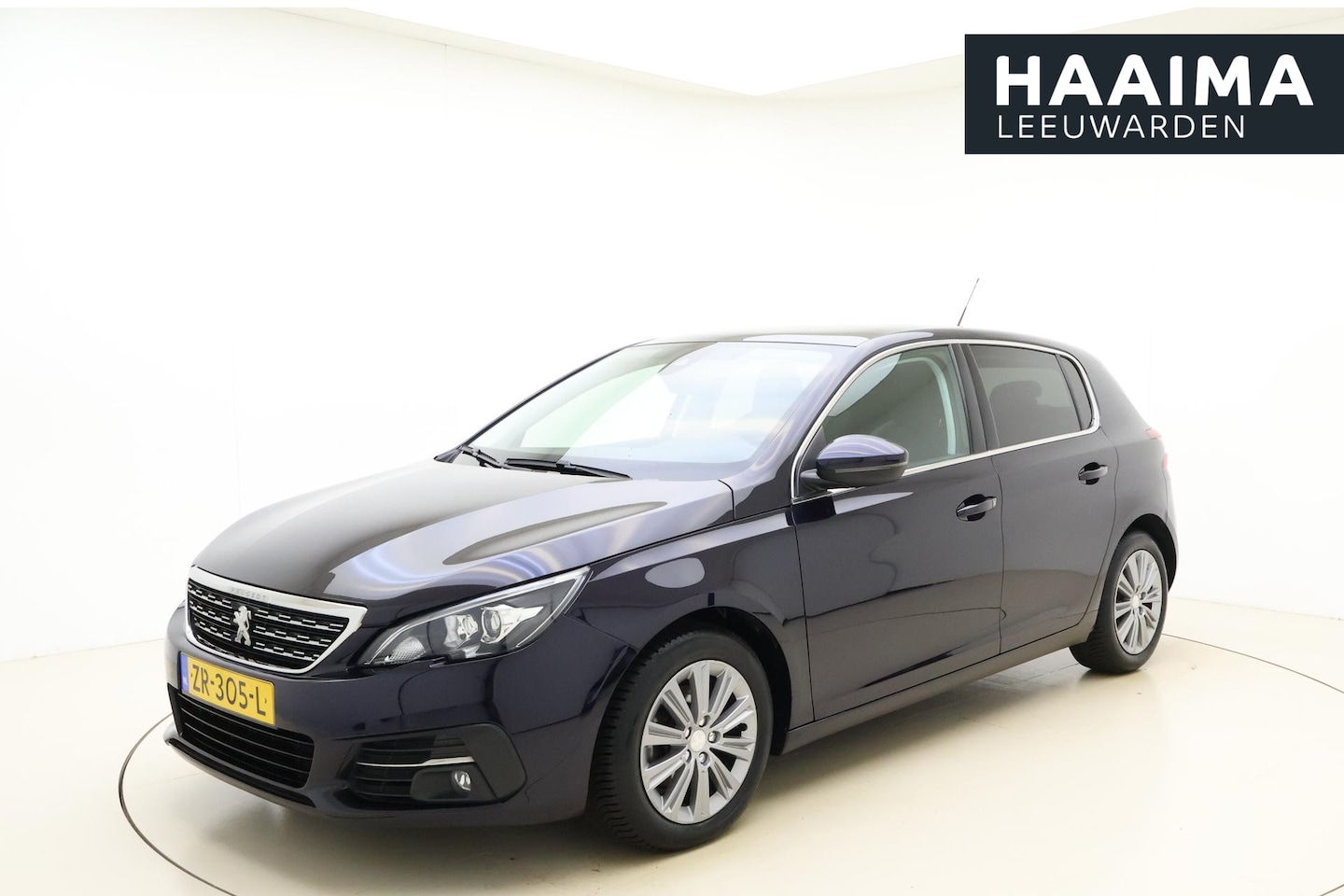 Peugeot 308 - 1.2 PureTech Allure | 130PK | Panoramadak | Navigatie | Climate Control | Camera | Lichtme - AutoWereld.nl