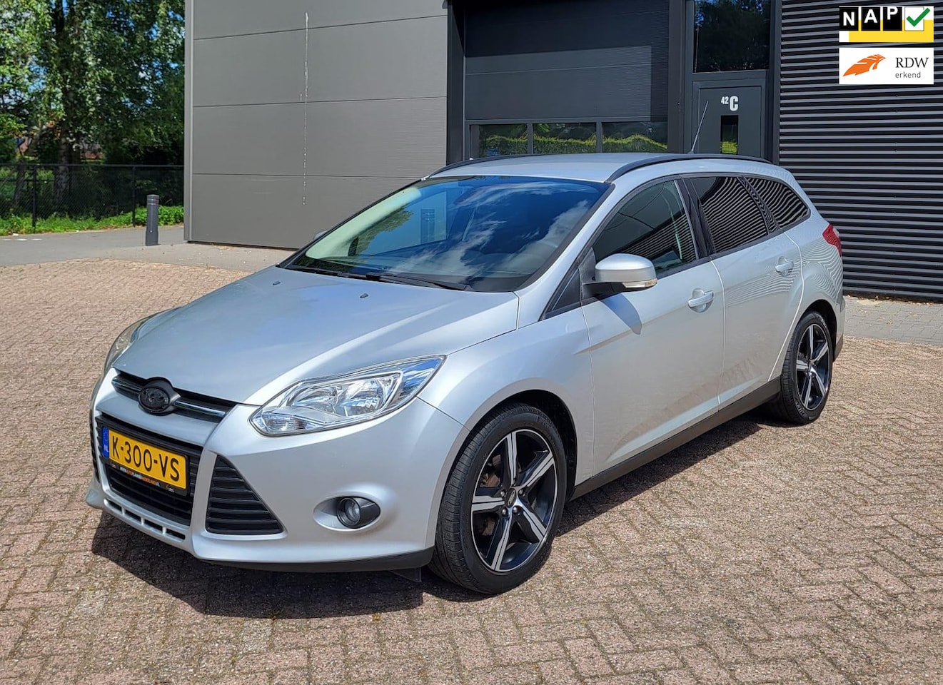 Ford Focus Wagon - 1.0 EcoBoost Edition Plus 1.0 EcoBoost Edition Plus, Clima, Stoelverw - AutoWereld.nl