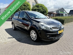 Renault Clio - 1.4-16V Campus