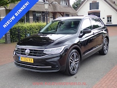 Volkswagen Tiguan - 1.5TSI Life ACC/VIRTUAL/KEYLESS/TREKHAAK