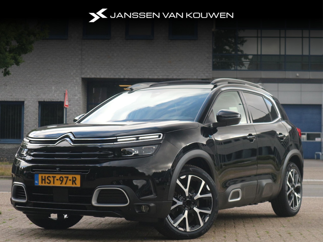 Citroën C5 Aircross - 1.6 Plug-in Hybrid Shine Panoramadak Stoelverwarming 360 Camera - AutoWereld.nl