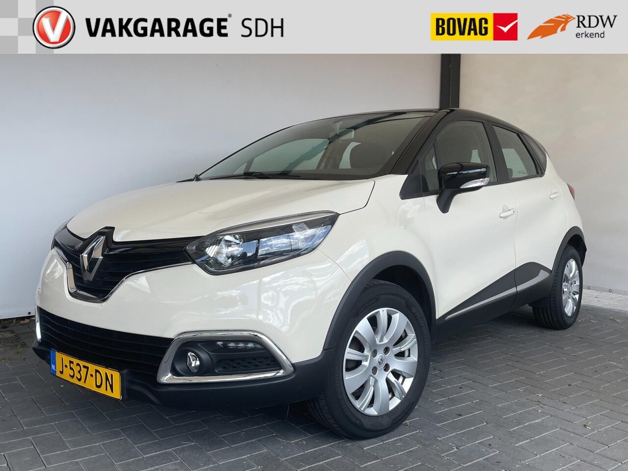 Renault Captur - 0.9 TCe Expression|Twp-Tone|Cruise Control|Nette auto - AutoWereld.nl