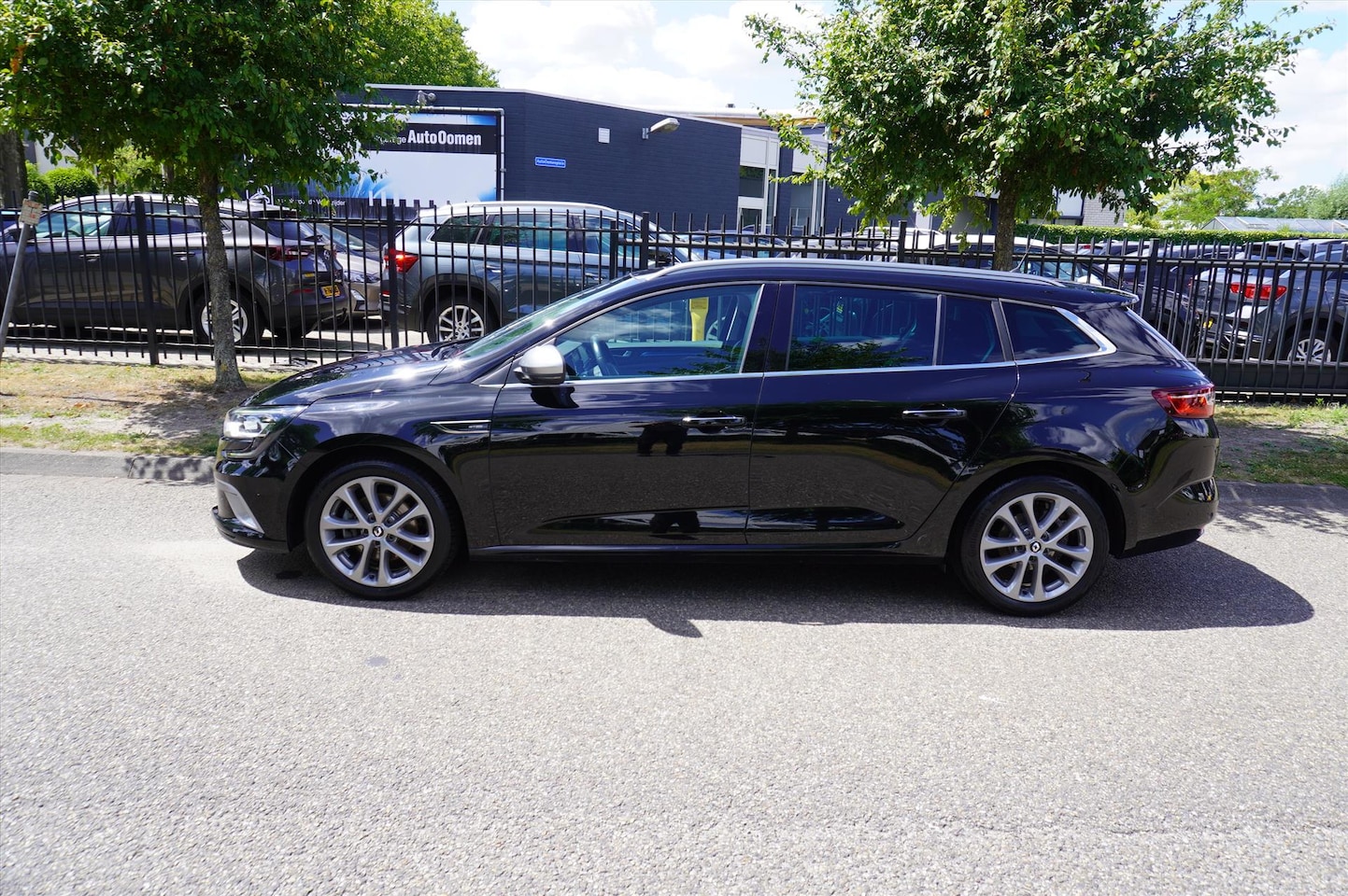 Renault Mégane Estate - 1.3 TCe 160pk GPF GT-Line Clima Groot scherm S-dak - AutoWereld.nl
