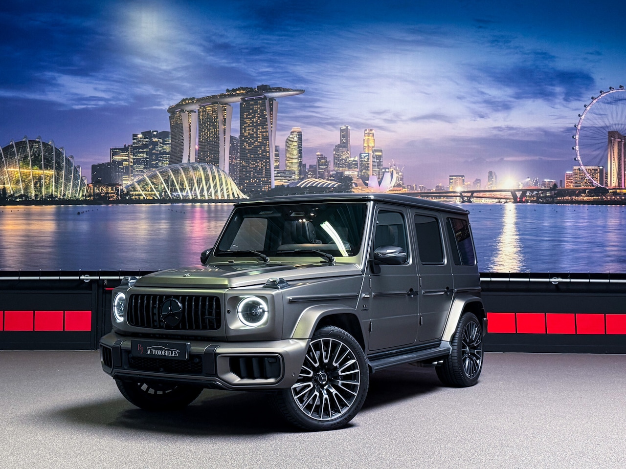 Mercedes-Benz G-klasse - AMG G63 Facelift|Olive Magno|Carbon|INCL.BTW||Performance|Burmester 3D|Massagestoelen|Trek - AutoWereld.nl