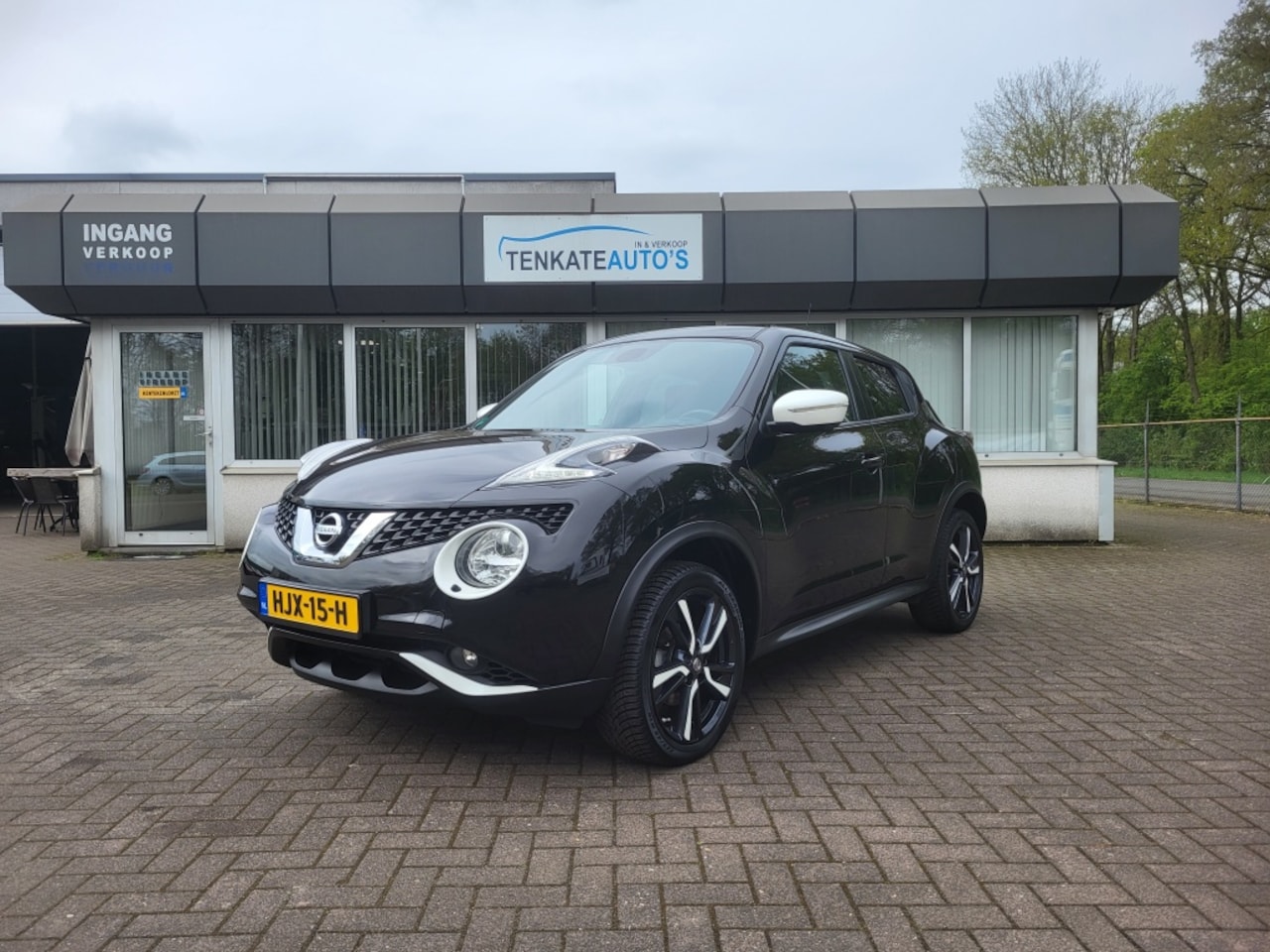 Nissan Juke - 1.2 DIG-T S/S Con Ed Pano/Navi/Cruise/camera/18 Inch Lichtmetaal - AutoWereld.nl