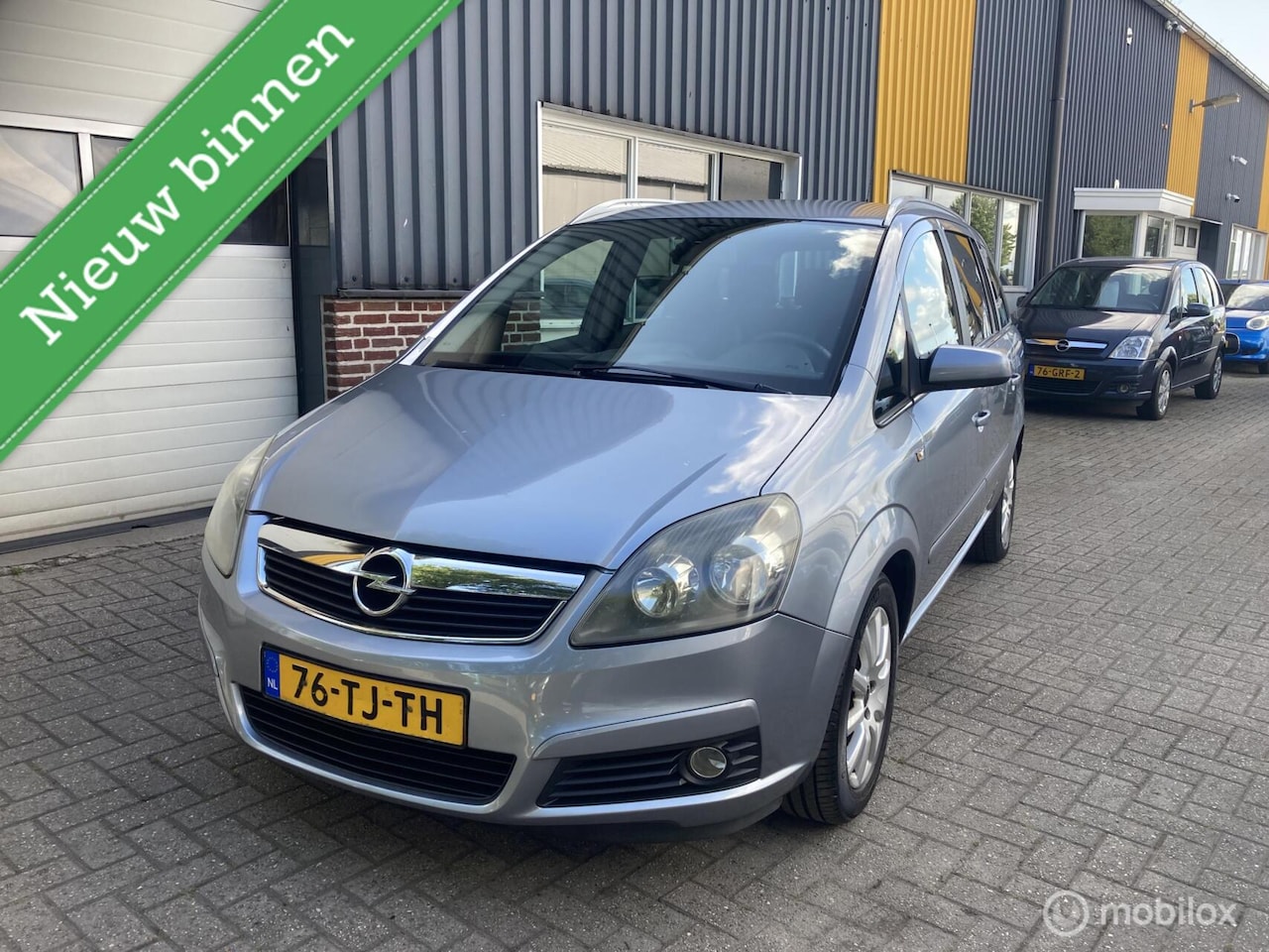 Opel Zafira - 1.8 Executive TREKHAAK 7ZITPLAATSEN! - AutoWereld.nl