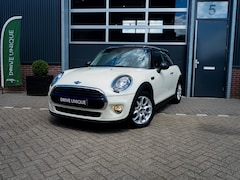 MINI Cooper - 1.5 Pepper | Stoelverwarming | Parkeersensoren | Sfeerverlichting | Navigatie