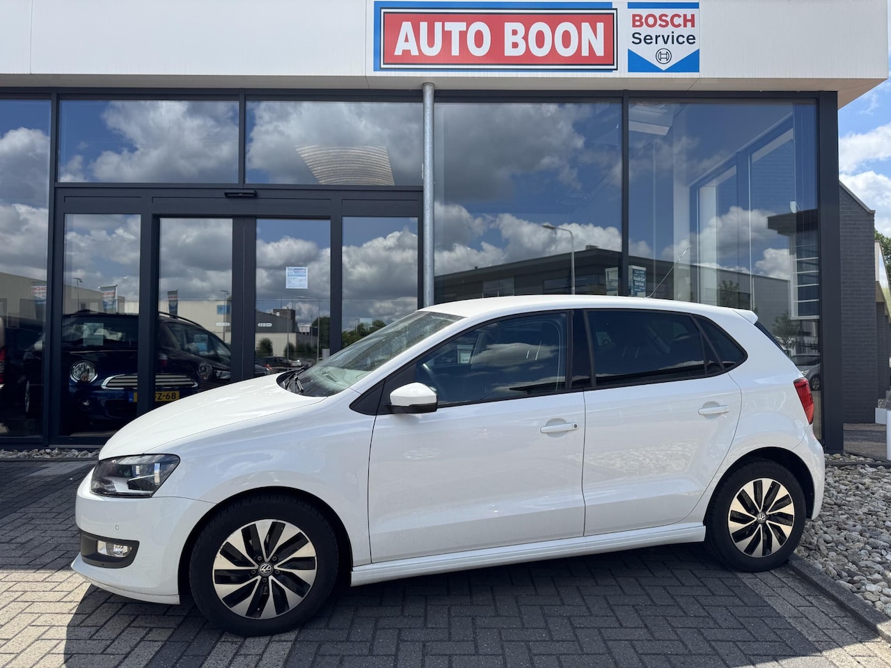 Volkswagen Polo - 1.0 95PK BM : 1E.EIG/2XPDC/MEDIA/ BTA/LMV/S&S - NL AUTO - KM=NAP - - AutoWereld.nl