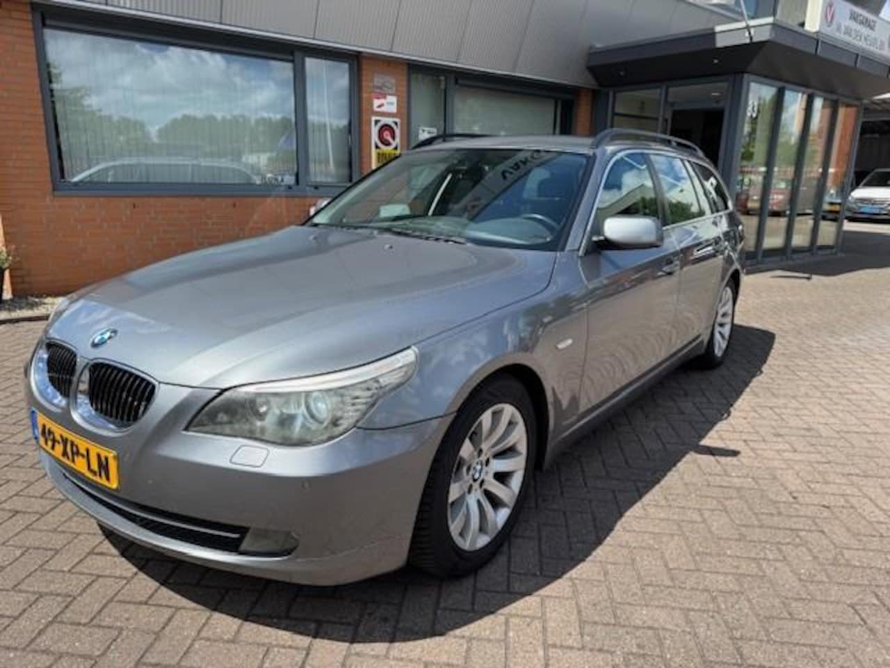 BMW 5-serie Touring - 523i Business Line 523i Business Line - AutoWereld.nl