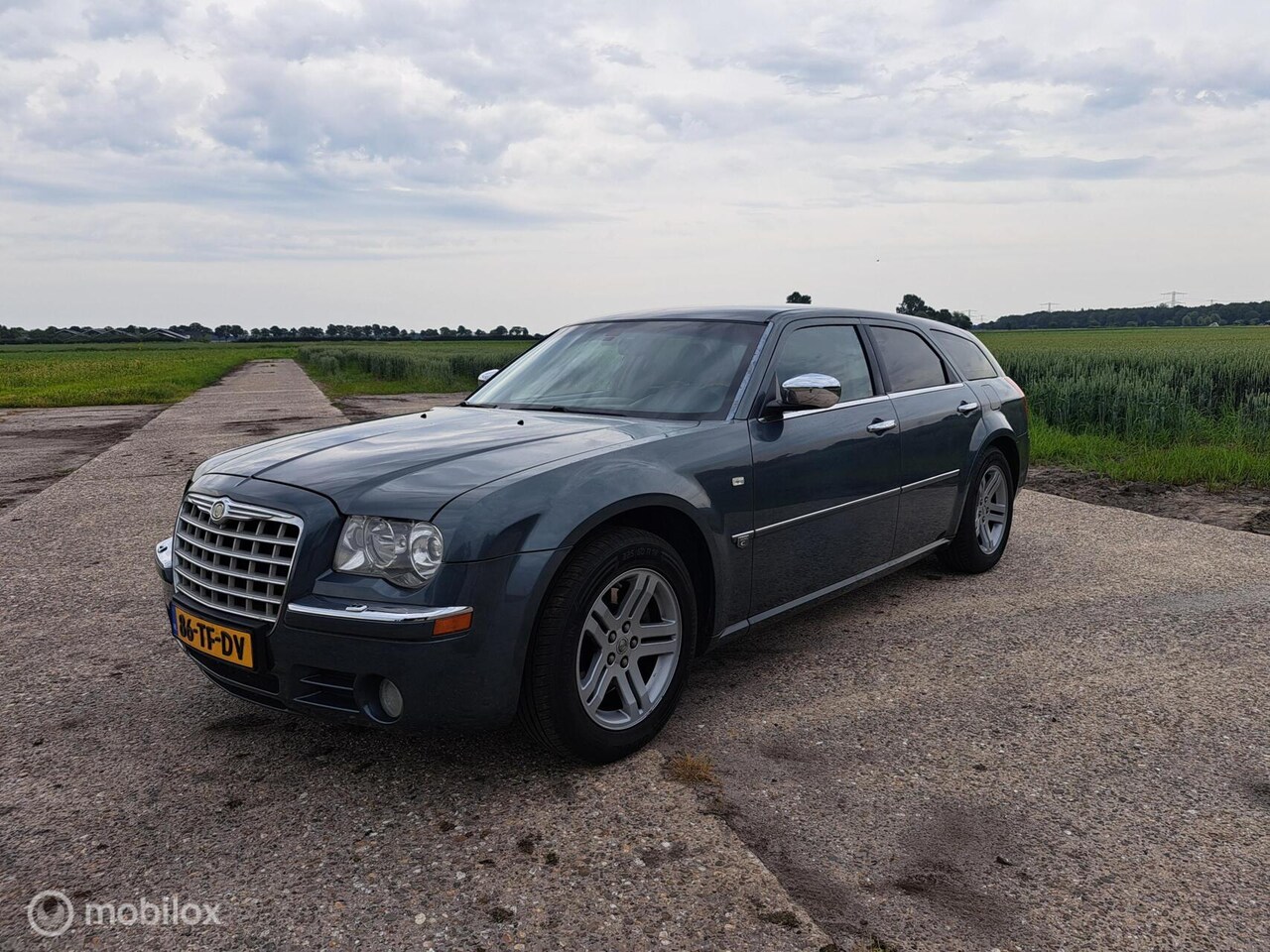 Chrysler 300C Touring - 2.7 V6 2.7 V6 - AutoWereld.nl