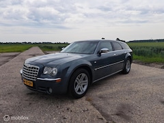 Chrysler 300C Touring - 2.7 V6