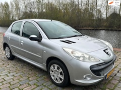 Peugeot 206 - 1.4 Millesim 200 nw apk airco elektrische ramen cv op afs