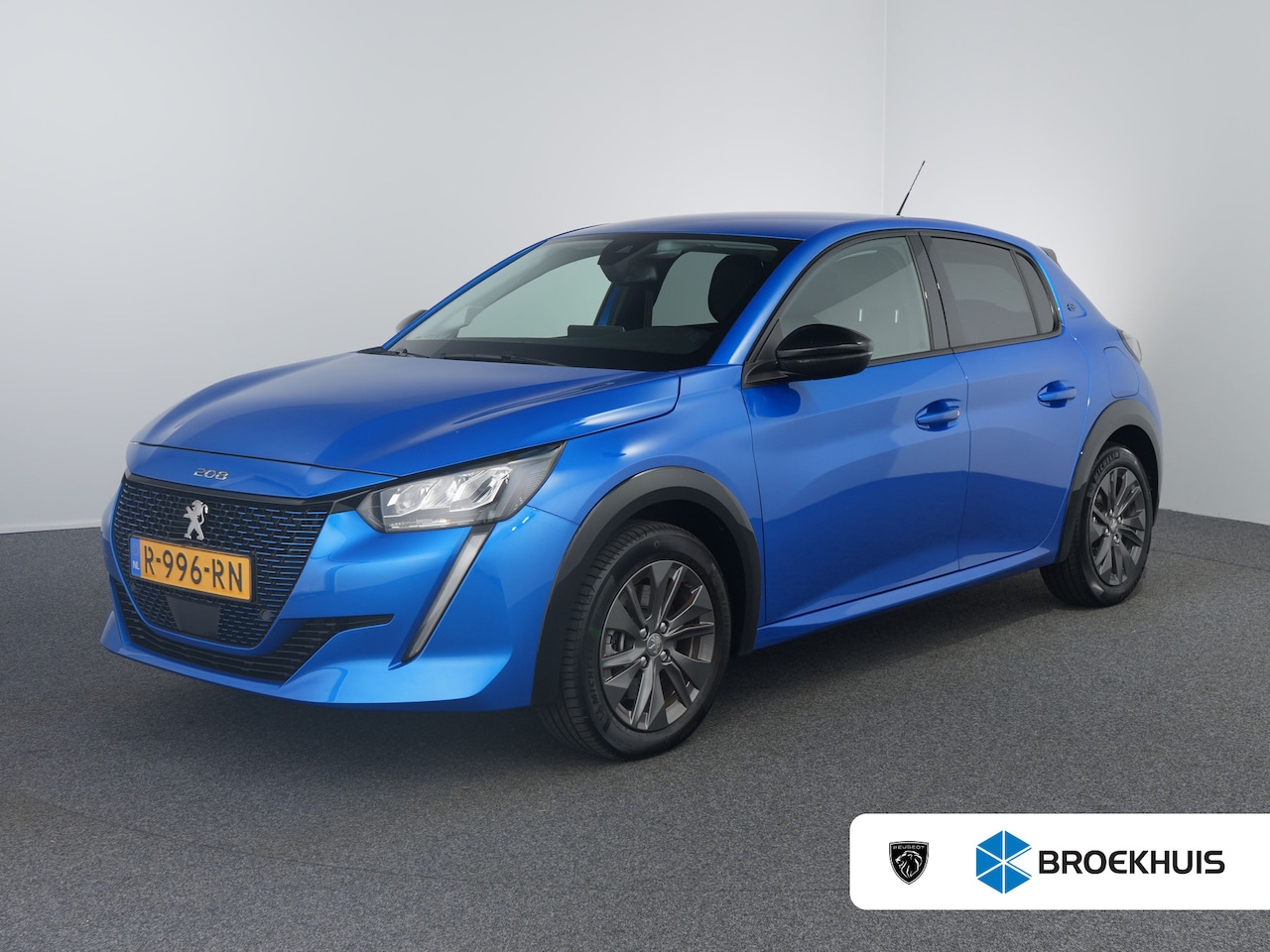 Peugeot e-208 - EV Allure Pack 50 kWh | Achteruitrijcamera | Airco (automatisch) | Bestuurdersairbag - AutoWereld.nl