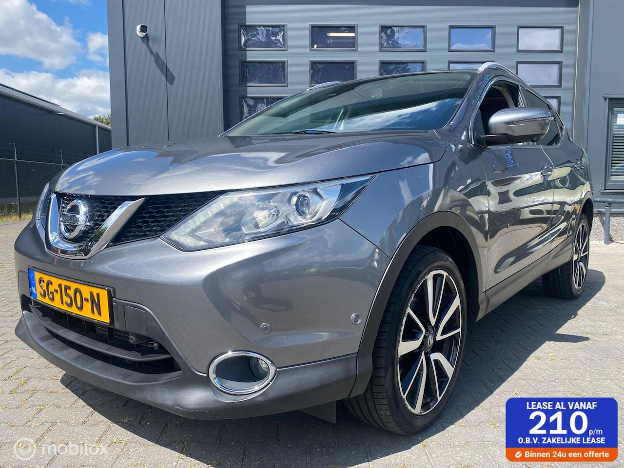 Nissan Qashqai - 1.2 N-Connecta / Automaat / Leder /Cl Control - AutoWereld.nl