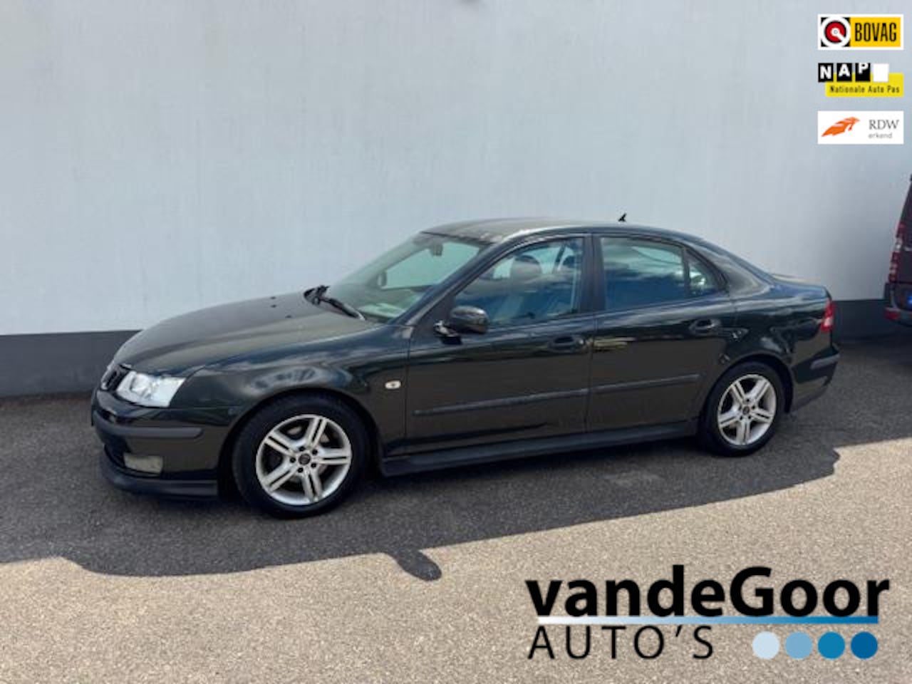 Saab 9-3 Sport Sedan - 1.8t Optic 1.8t Optic, '03, airco, cruise controle, lm velgen 16'', sportief ! - AutoWereld.nl