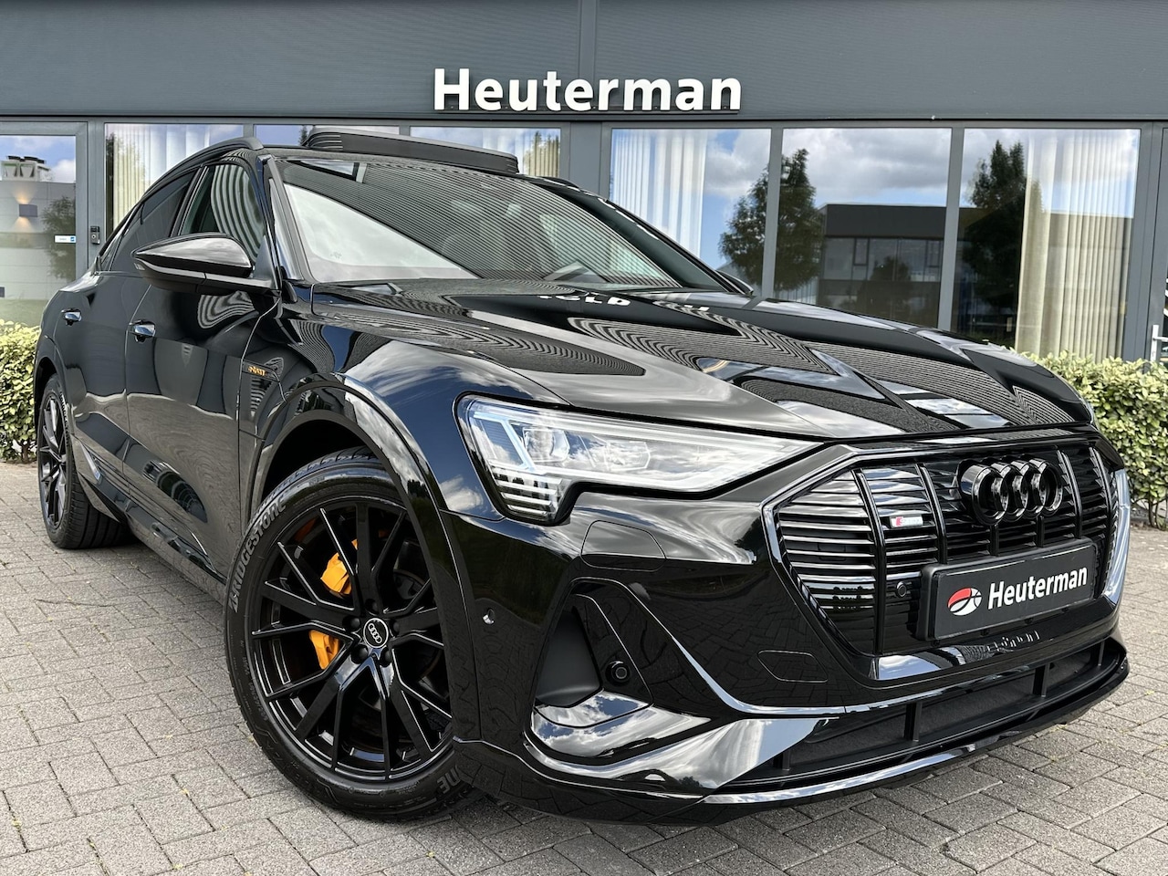 Audi e-tron Sportback - 50 Quattro S line Black Edition Pano/ B&O/ 3D Nav - AutoWereld.nl