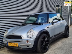 MINI One - 1.6 11-2002 Grijs Metallic 160dkm/ 17inch LMV/ APK NIEUW