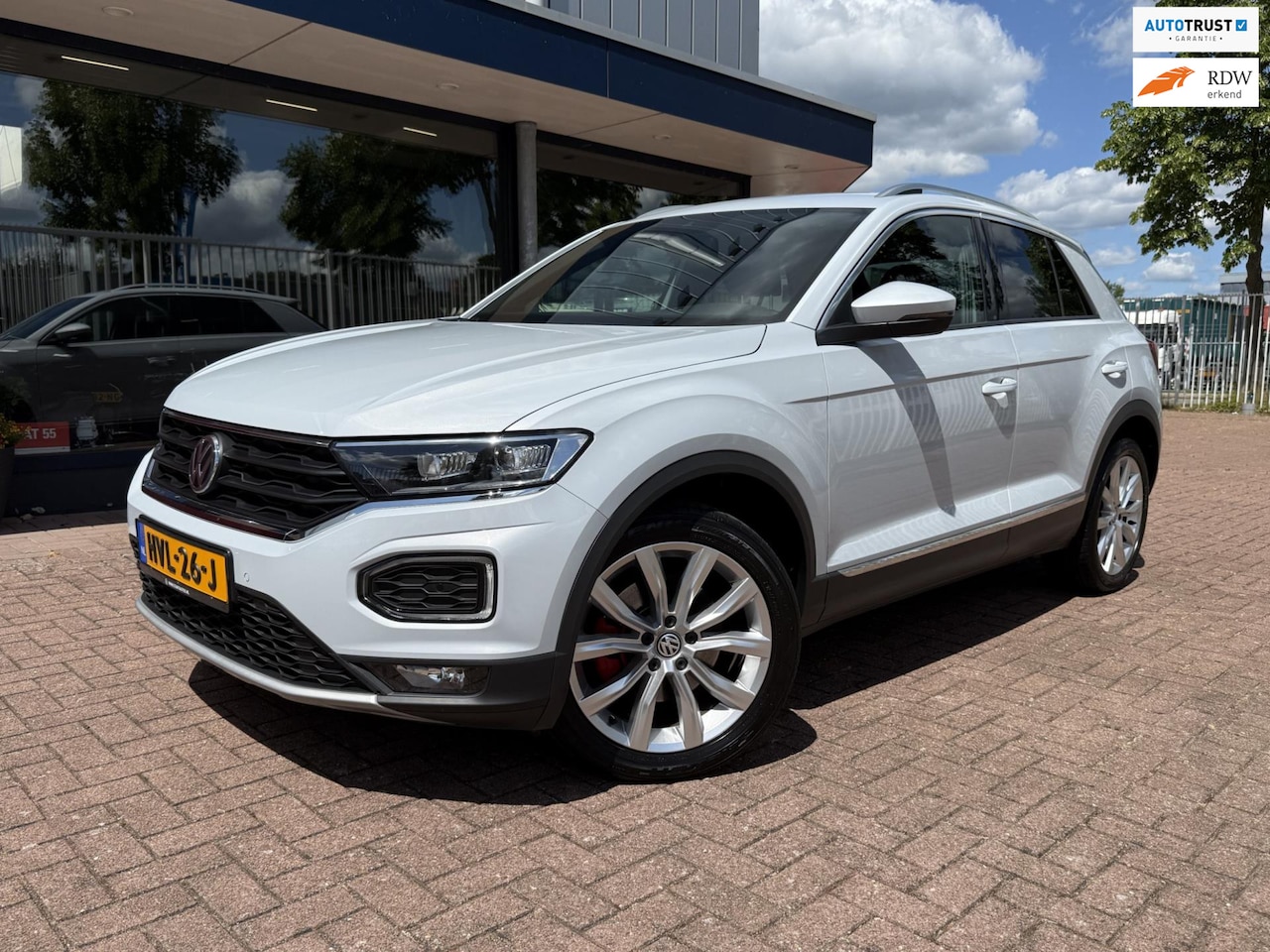 Volkswagen T-Roc - 1.5 TSI | DSG | LED | Carplay| Virtualdash - AutoWereld.nl
