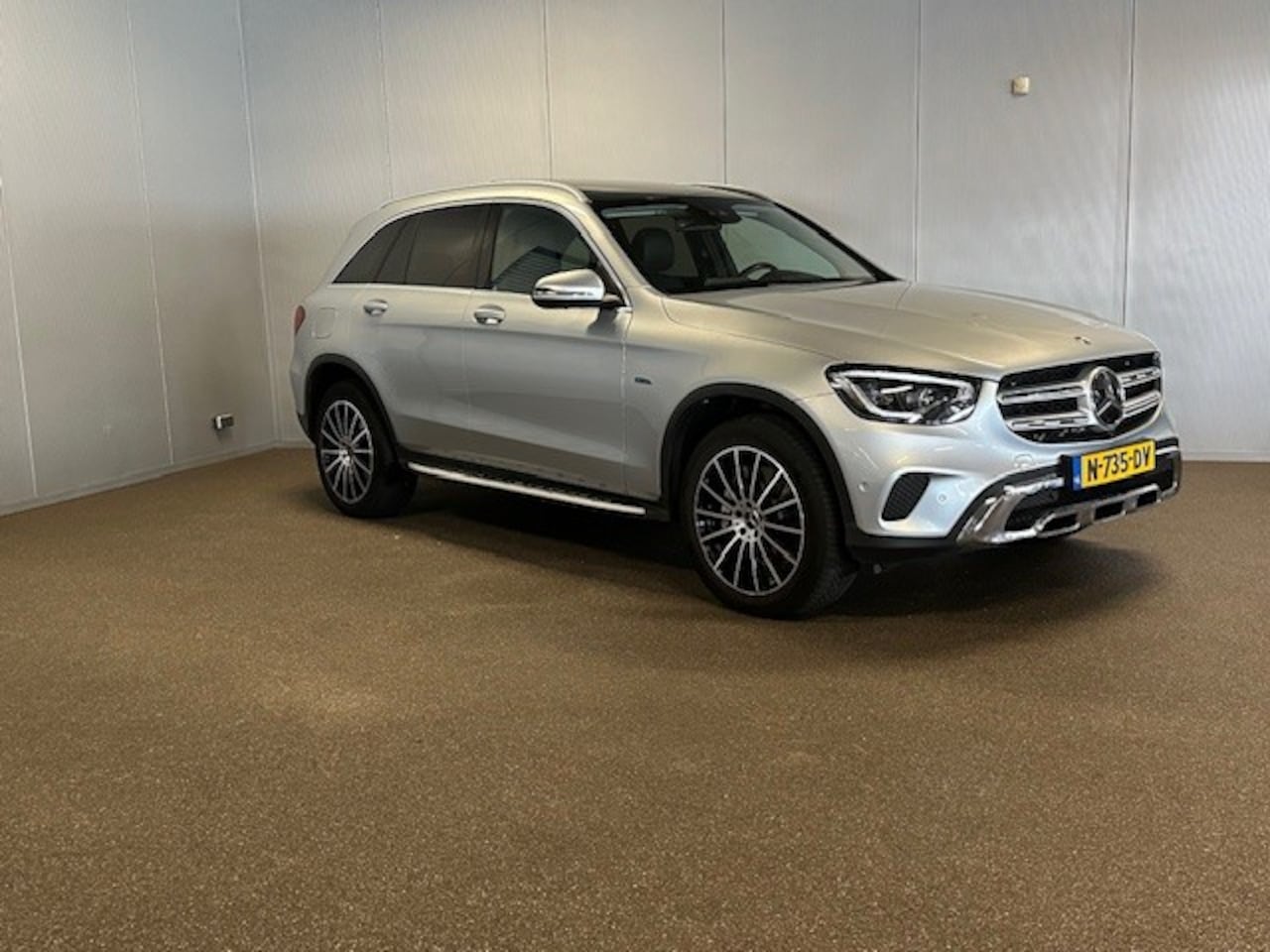 Mercedes-Benz GLC-klasse - 300e 4 Matic Luxury-PANORAMA-360 CAMERA-TREKHAAK-DODEHOEK-COMPLEET - AutoWereld.nl