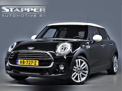 MINI Cooper - 1.5 136pk Serious Business Org.NL Sportstoelen/LedKeyless/Navi/Climate/Cruise/Pdc/Lmv17’’