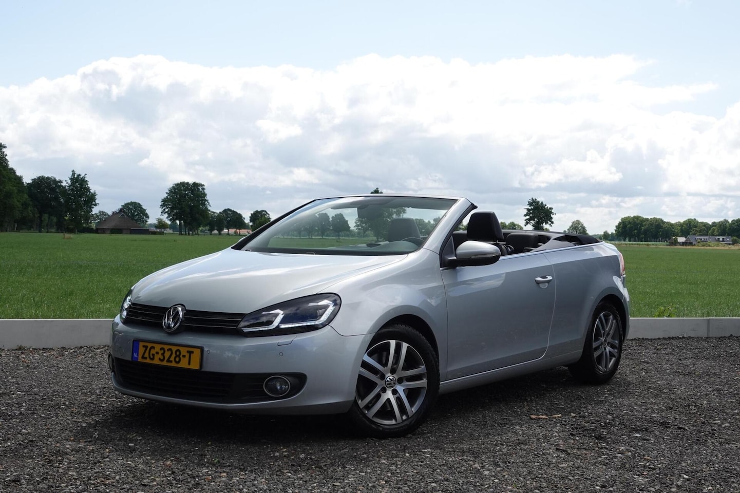 Volkswagen Golf Cabriolet - 1.4 TSI Highline CARPLAY TREKHAAK LED - AutoWereld.nl