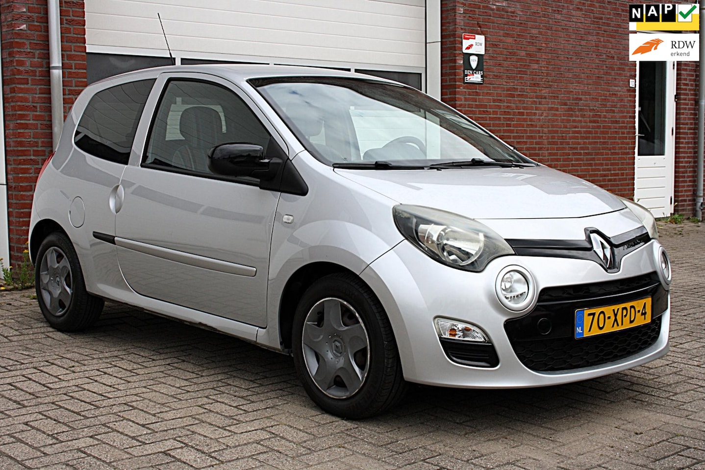 Renault Twingo - 1.2 16V Collection - Airco - Distributie V - NAP - Cruis control - Elektrische ramen - AutoWereld.nl