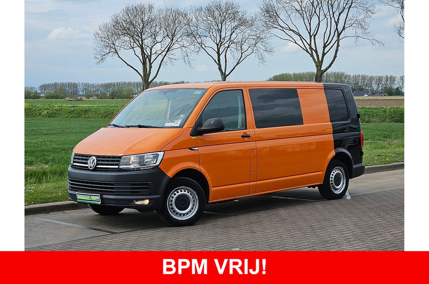 Volkswagen Transporter - 2.0 TDI L2H1 DC airco, navi, trekhaak, 150Pk, Euro6! - AutoWereld.nl