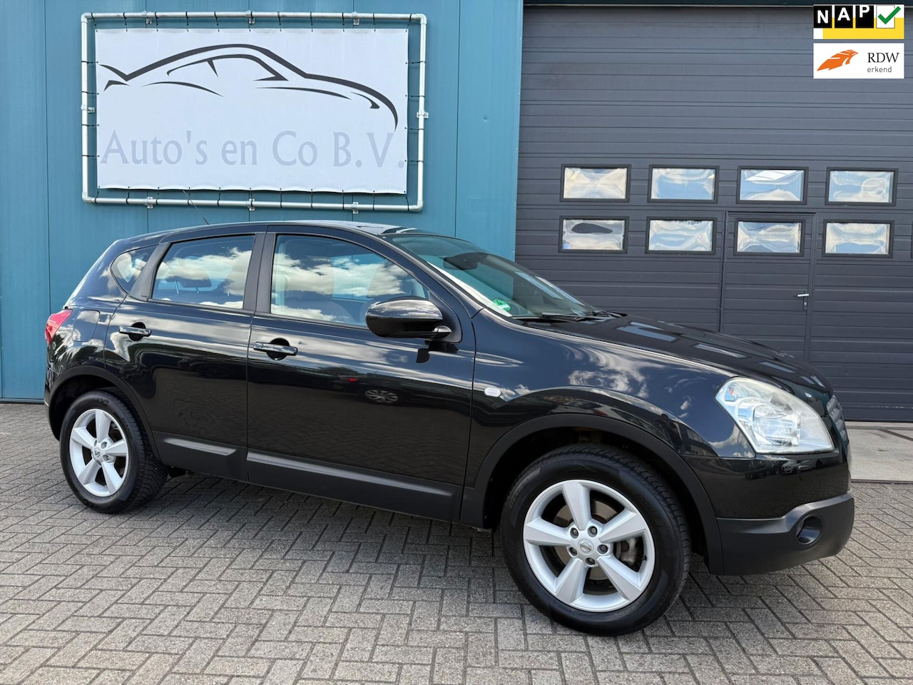 Nissan Qashqai - 2.0 Tekna Premium Leder Panoramadak Xenon Navigatie 17" Clima Cruise Achteruitrijcamera Tr - AutoWereld.nl