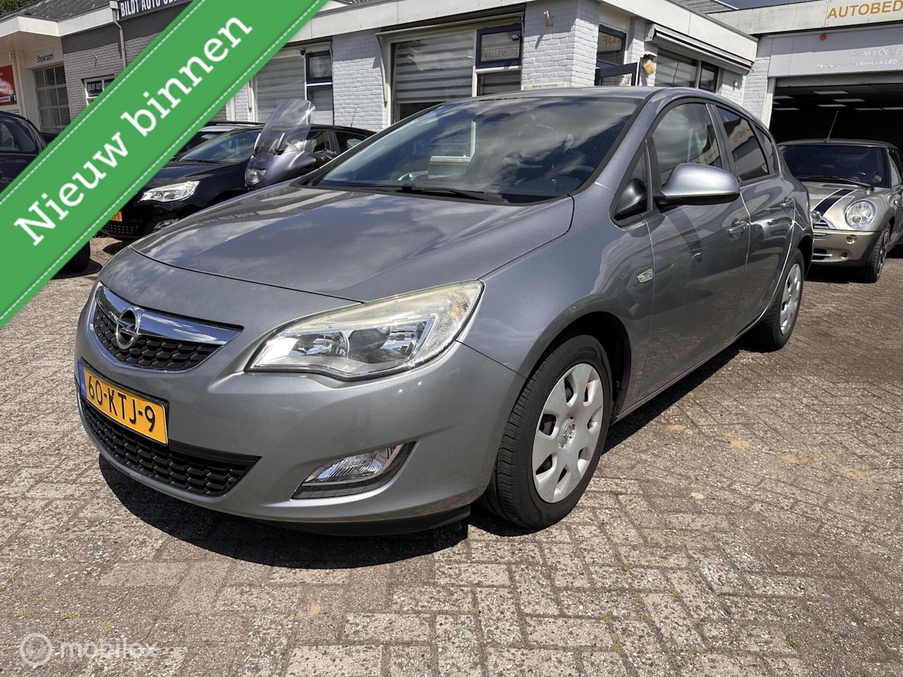 Opel Astra - 1.6 Edition 1.6 Edition - AutoWereld.nl