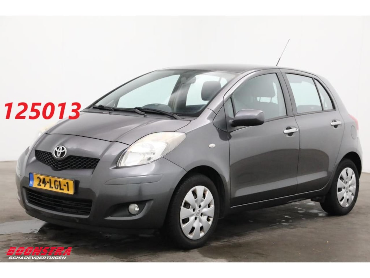 Toyota Yaris - 1.3 VVTi Aspiration Clima AHK 131.146 km! - AutoWereld.nl