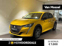 Peugeot e-208 - EV Allure 50 kWh | Apple Carplay/Android Auto | Camera | Climate control