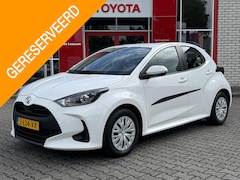 Toyota Yaris - 5-DEURS NL-AUTO DEALER-OND APPLE/ANDROID BLUETOOTH AIRCO AD-CRUISE