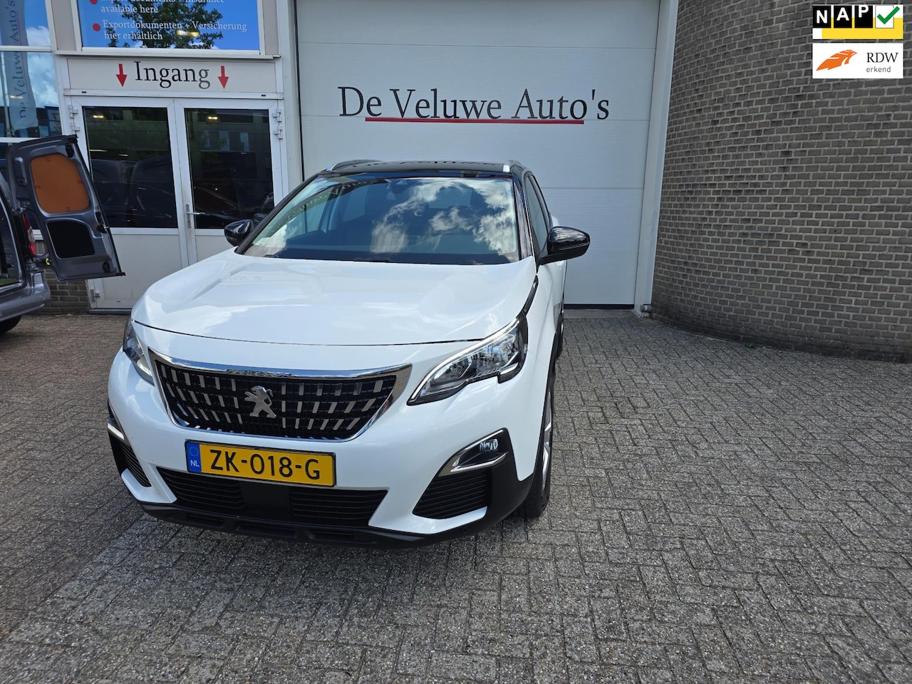 Peugeot 3008 - 1.2 PureTech Blue Lease Executive Trekhaak - AutoWereld.nl