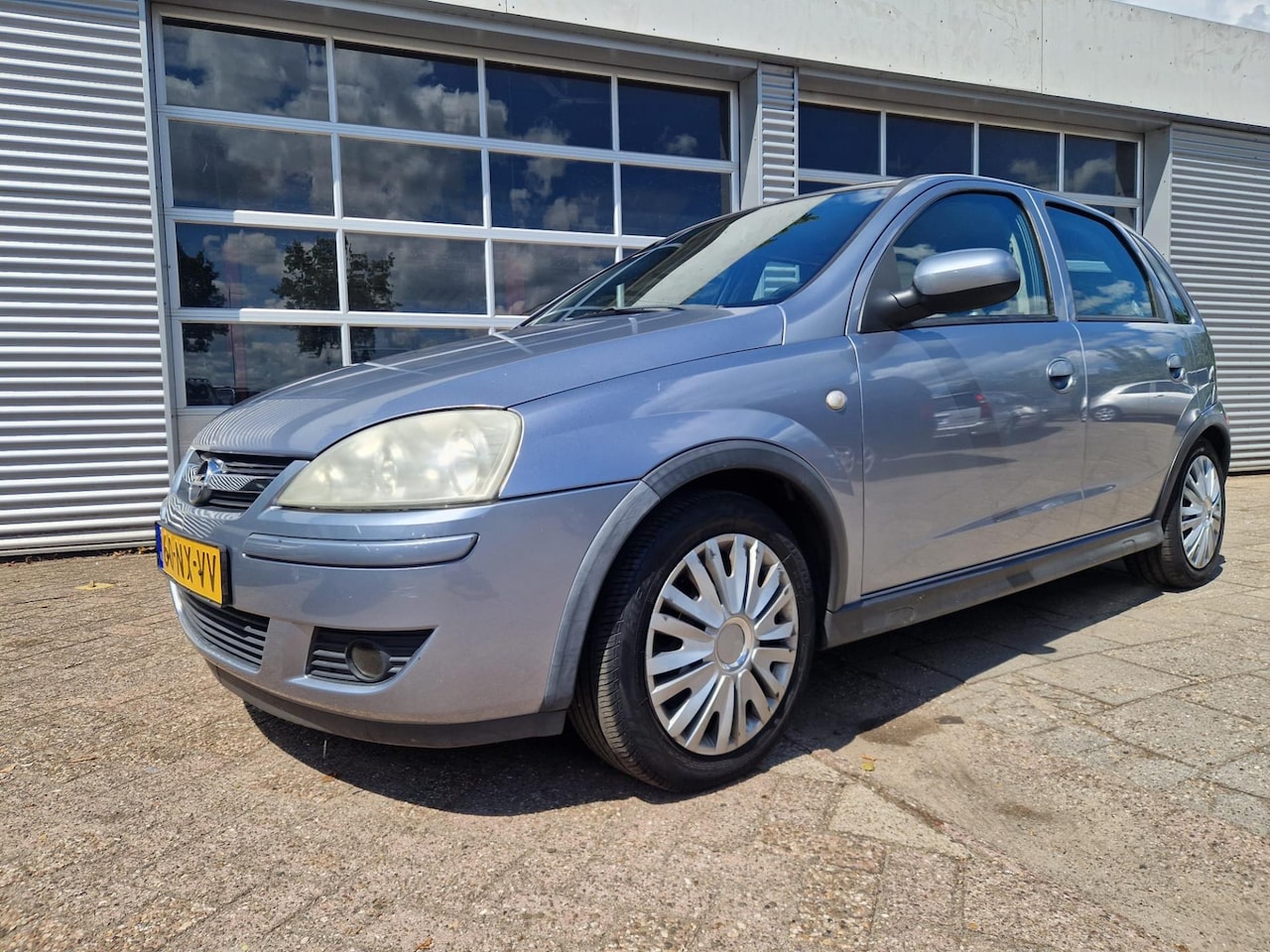 Opel Corsa - 1.2-16V Cosmo 1.2-16V Cosmo - AutoWereld.nl