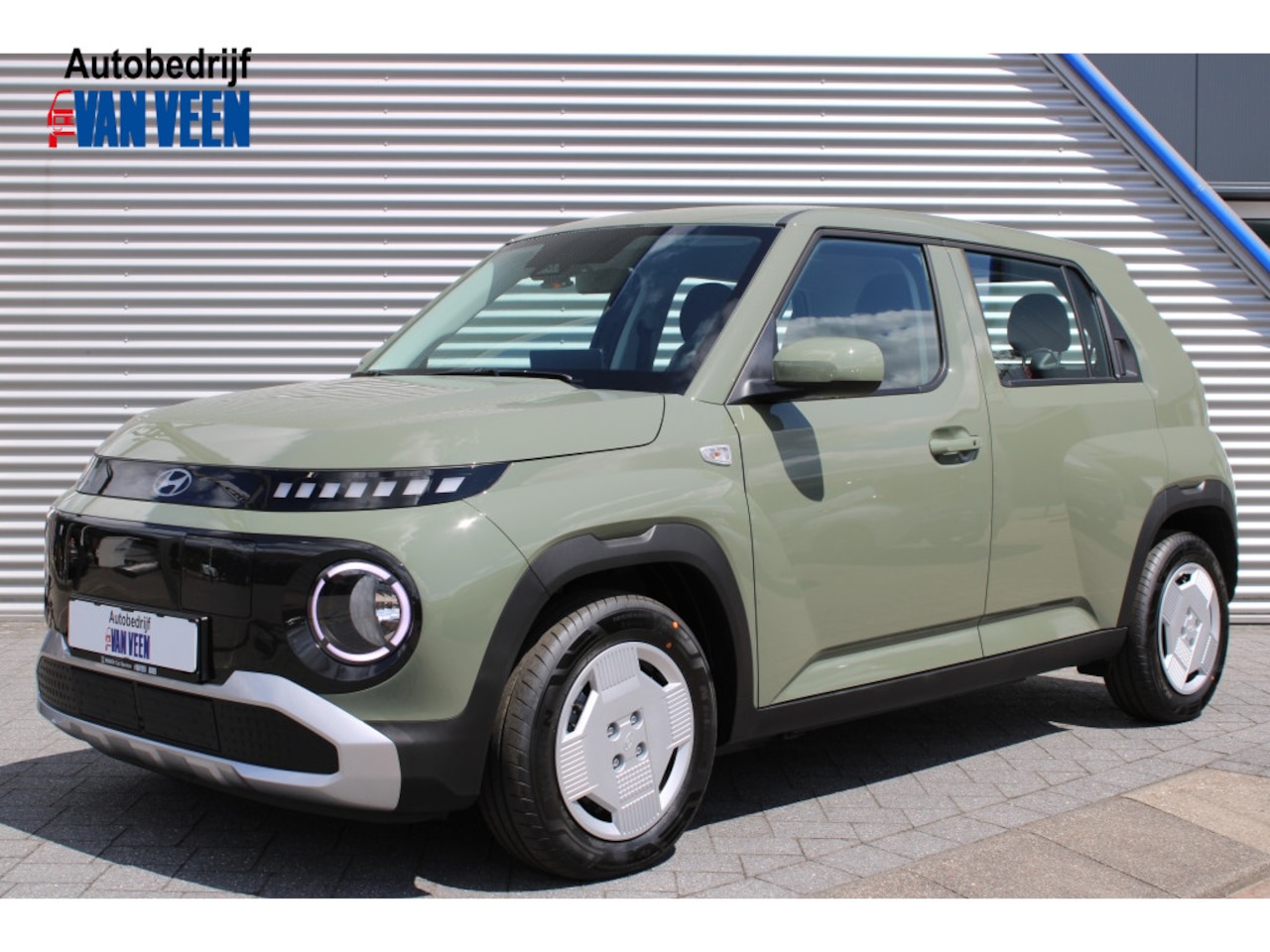 Hyundai Inster - E-Motion 42 kWh | Nieuw! Uit voorraad leverbaar! - AutoWereld.nl
