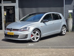 Volkswagen Golf - 2.0 TSI GTI PANO / DUBBELE EMWORX UITLAAT / FULL