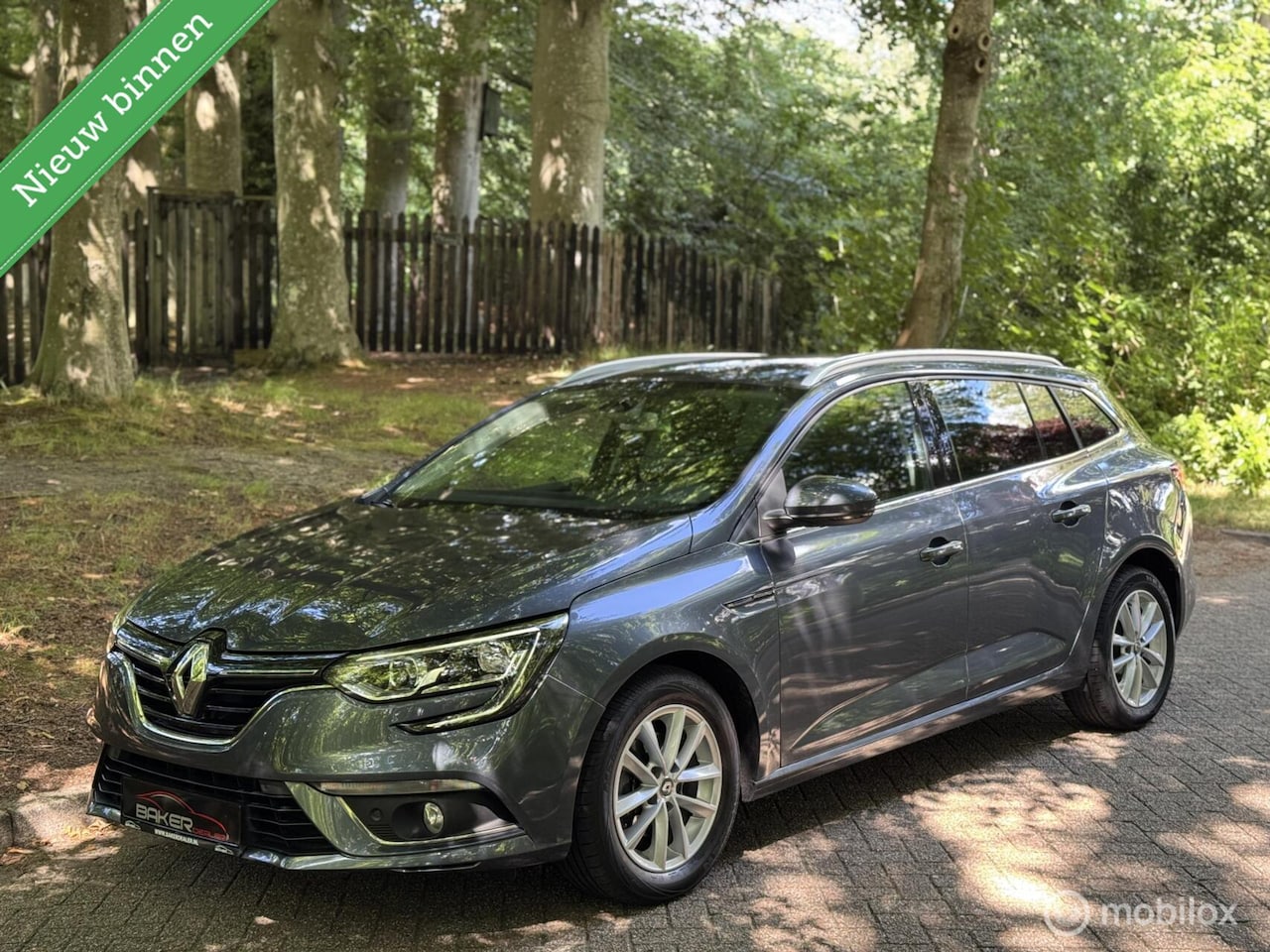 Renault Mégane Estate - 1.5 dCi Eco2 Zen - Sfeerverlichting - - AutoWereld.nl