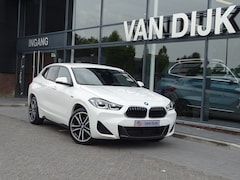 BMW X2 - xDrive25e Exe. M-Sportpakket Sportstoelen Ada. LED Navigatie Extra-Getintglas Park-Ass. 19